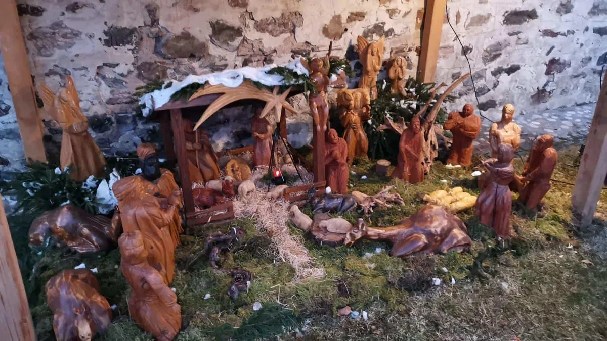 V Dravogradu na ogled božična vas z jaslicami (FOTOGALERIJA)