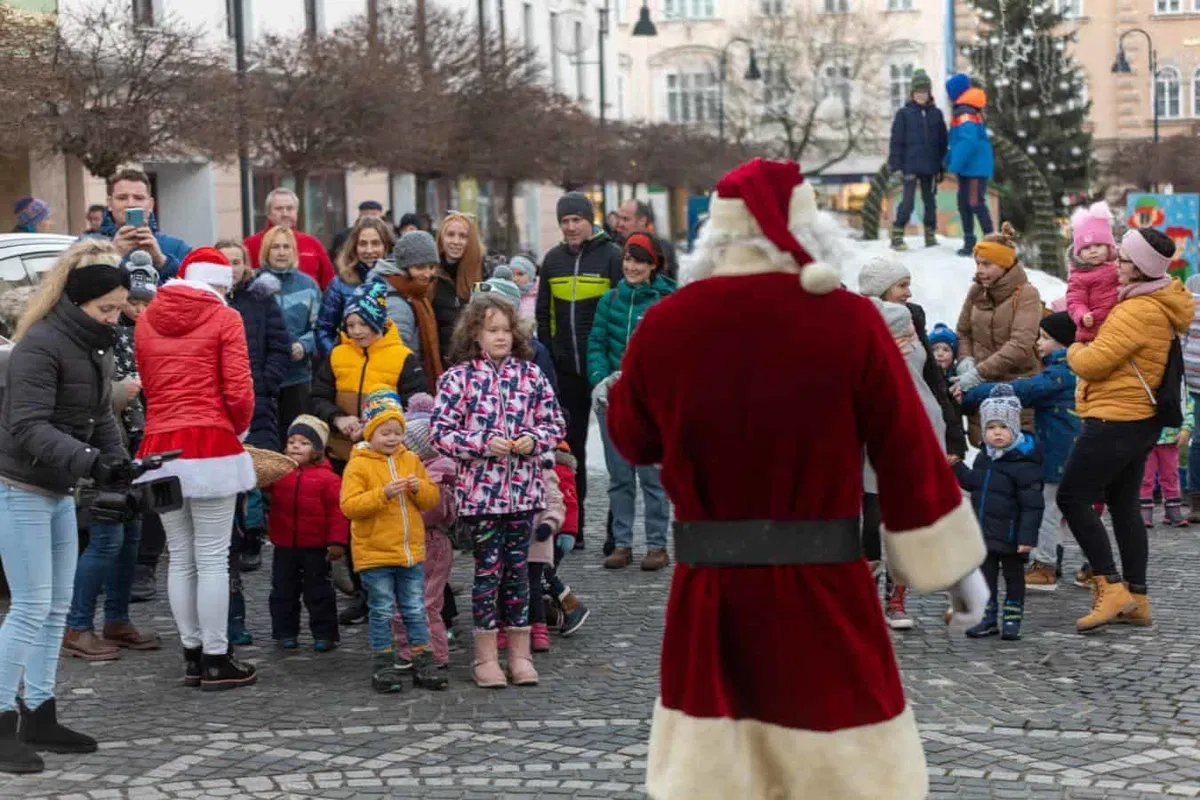 Božiček obiskal tudi mestno jedro Slovenj Gradca (VIDEO in FOTO)