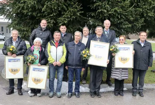 Planinska zveza podelila priznanja za letos. Med prejemniki tudi Korošci