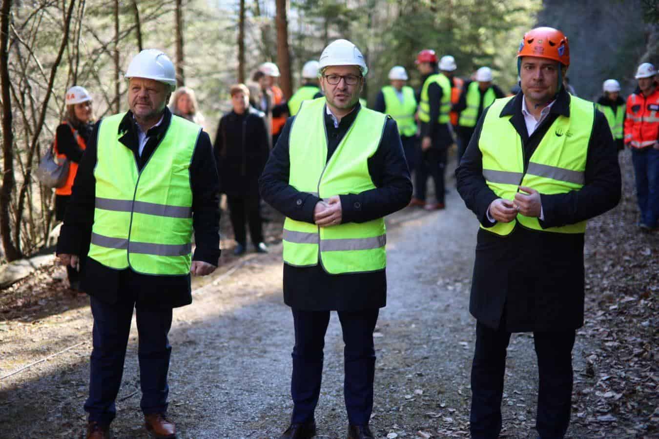 V Hudi luknji obeležili začetek del dveh kolesarskih povezav Velenje-Mislinja in Velenje-Dobrna (VIDEO in FOTO)