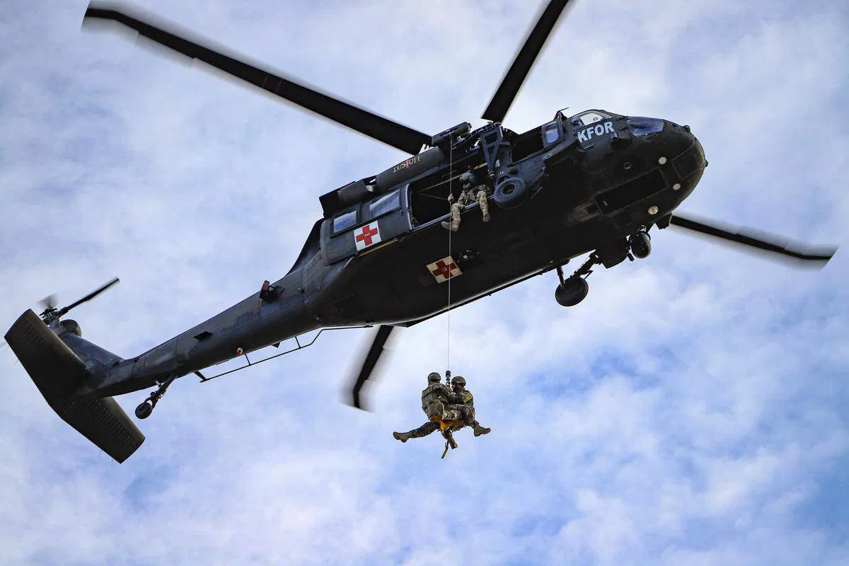 Med vikendom helikopter v gorah posredoval dvanajstkrat