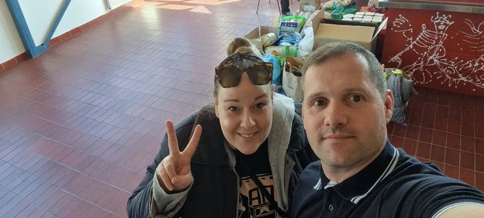 Ukrajincem na pomoč tudi Slovenjgradčani. Borut Marošek o razmerah ob ukrajinski meji, kjer je pričakal prijateljevo družino