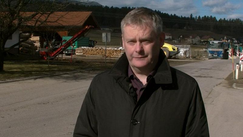 Klugler: Predvsem nas veseli, da dotrajano in nevarno cestno infrastrukturo izboljšamo ter poskrbimo za varnost v cestnem prometu (VIDEO)
