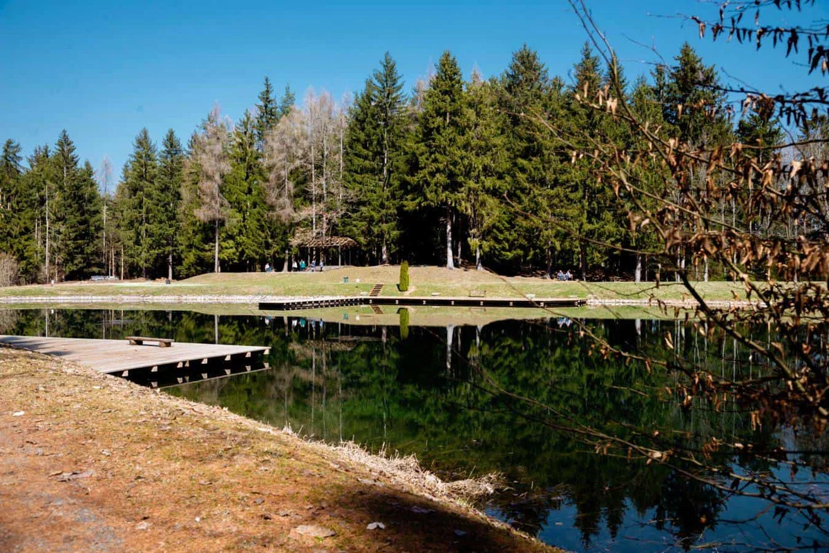 Ivarčko jezero tudi v avgustu s pestrim dogajanjem