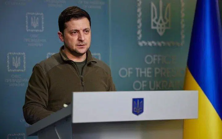 Zelenski: Rusija načrtuje dolgotrajno serijo zračnih napadov z droni za izčrpavanje Ukrajine