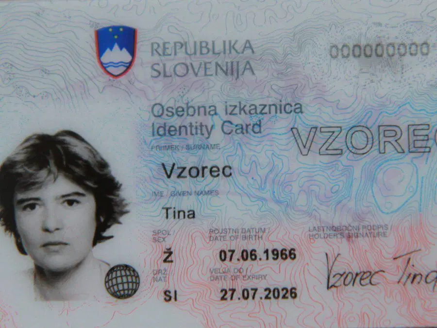 V petek zadnji dan izdaje starih osebnih izkaznic