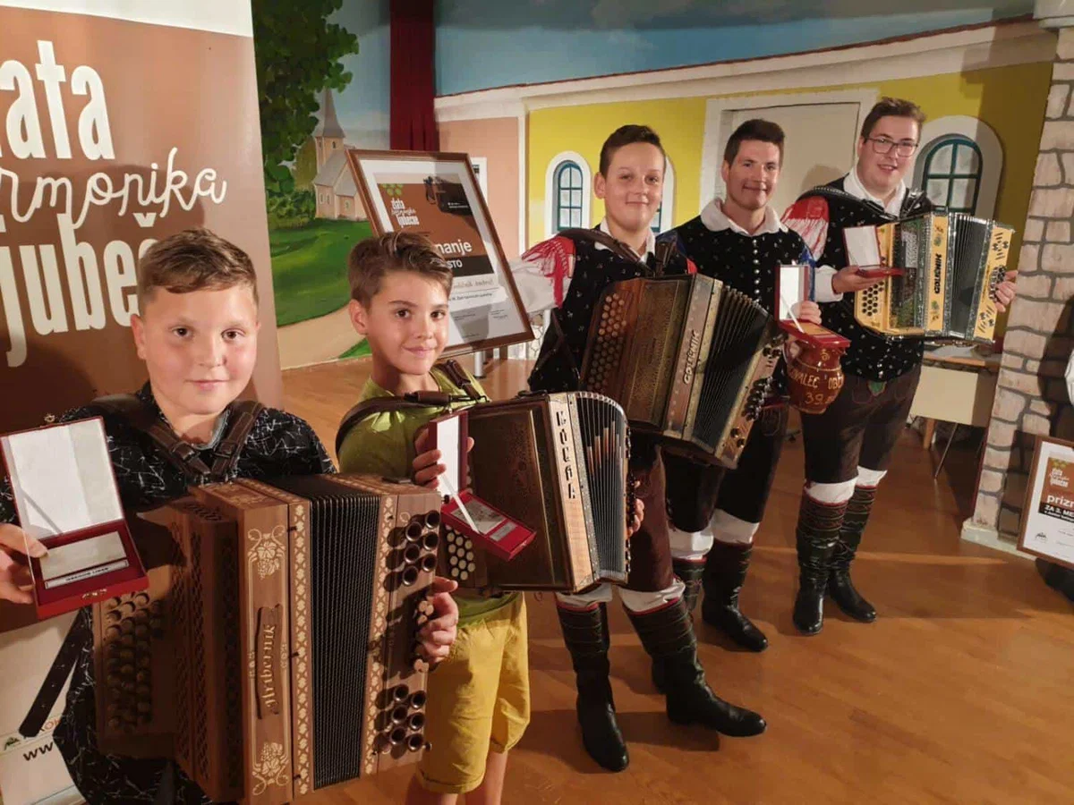Zlata harmonika Ljubečne bo drugačna in s številnimi novostmi, letos tudi prvo harmonikarsko tekmovanje Šaleška harmonika
