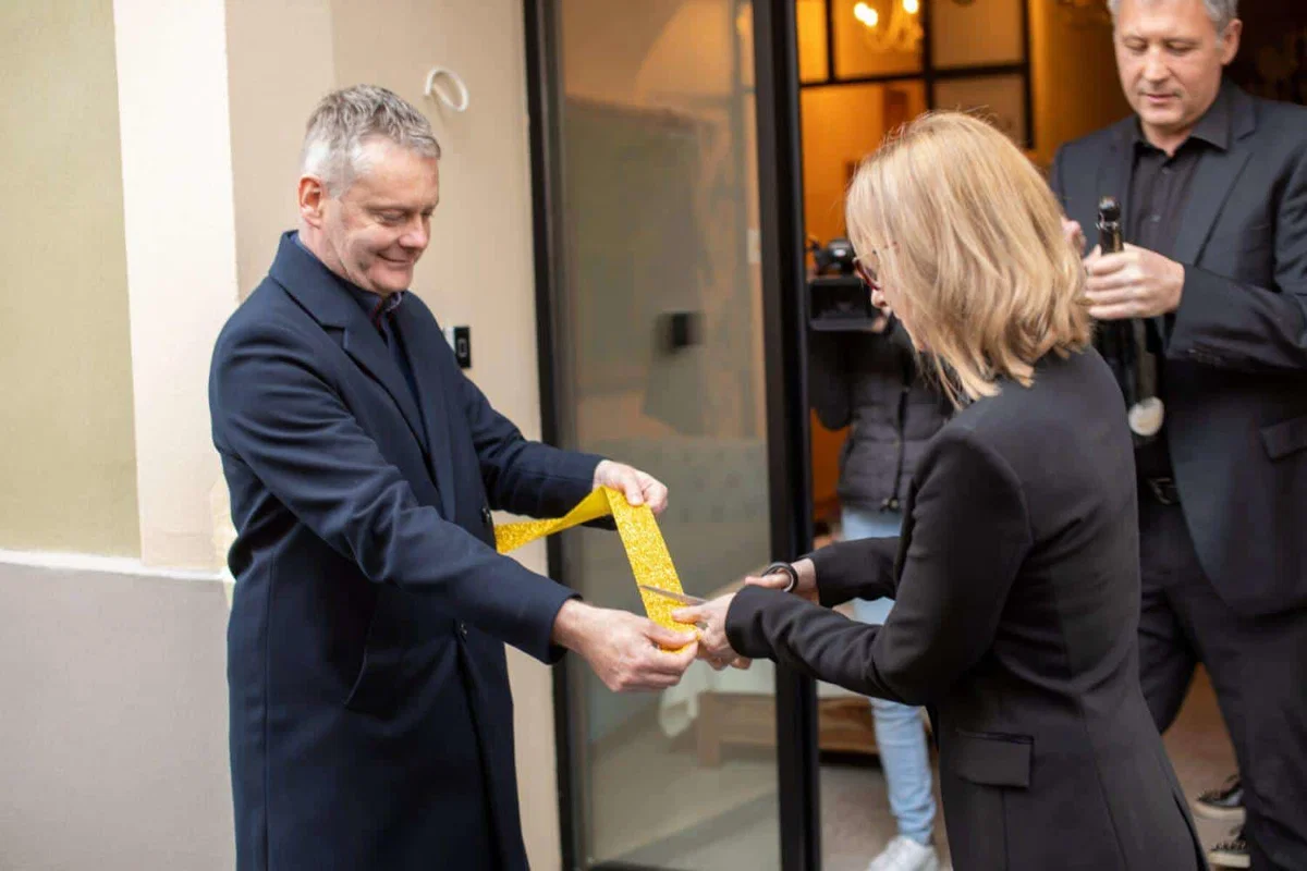 V mestnem jedru Slovenj Gradca odprli prečudovite butične sobe in apartmaja (VIDEO in FOTO)