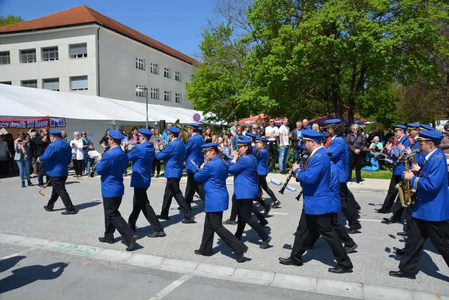 Predsednica največje sindikalne centrale na praznik dela na Koroškem
