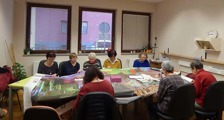 Koroški medgeneracijski center Ravne na Koroškem praznuje 8. obletnico delovanja