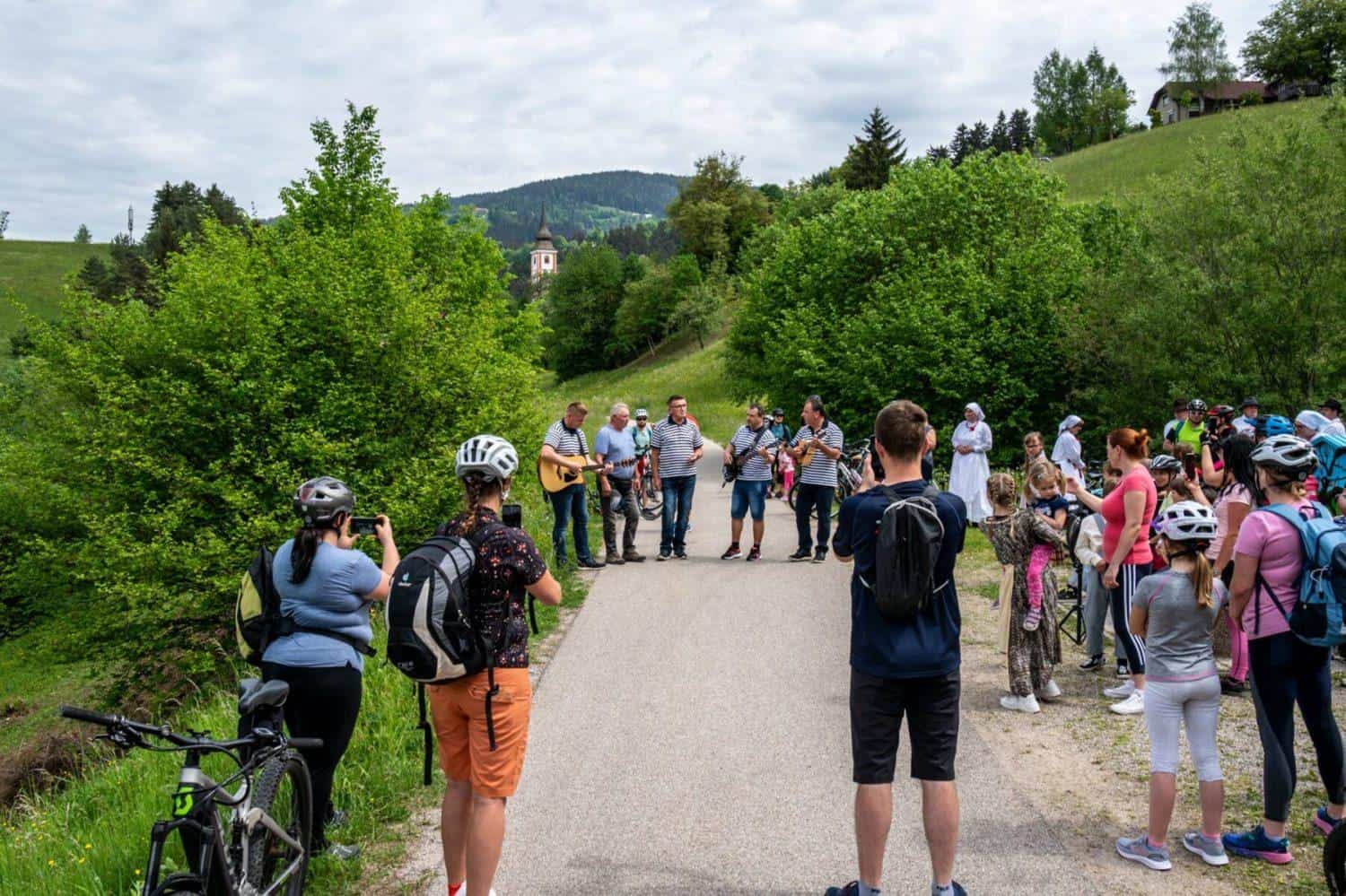 Na Štrekni minil Dan ljubiteljske kulture s pestrim dogajanjem (FOTO)