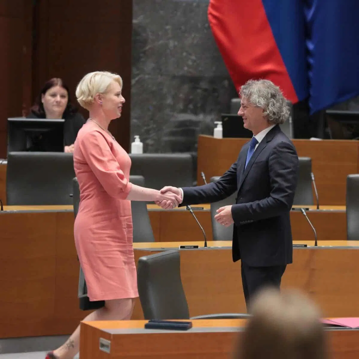 Po besedah Klakočar Zupančičeve so se ljudje na referendumih izrekli za demokracijo in svobodo