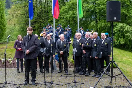 Ob 103. obletnici smrti Franja Malgaja na Dobrijah pripravili slovesnost s pestrim kulturnim in glasbenim programom (FOTO)