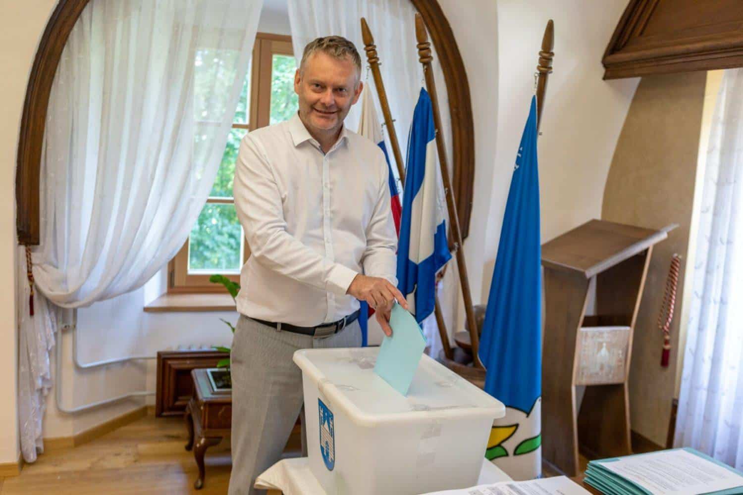 Moj pečat - participativni proračun: Slovenjgraški župan je že oddal svoj glas. Oddajte ga tudi vi (VIDEO)