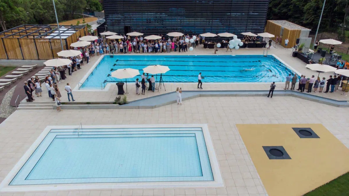 Bazenski kompleks Aqualatio Slovenj Gradec: Takšne so cene za kopanje in obisk savne