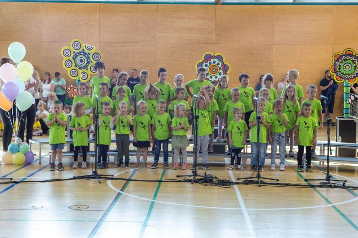 Vrtčevski bum: V Slovenj Gradcu so včeraj zazvenele otroške pesmi (VIDEO in FOTO)