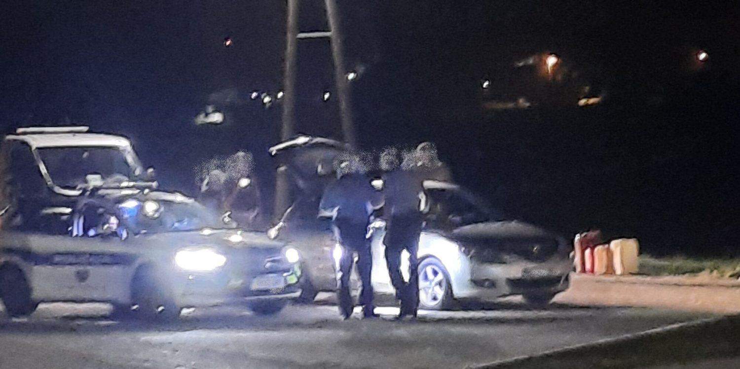 Policisti v nočnih urah od Dravograda do Slovenj Gradca lovili vinjenega voznika, ki je storil številne prekrške (VIDEO in FOTO)