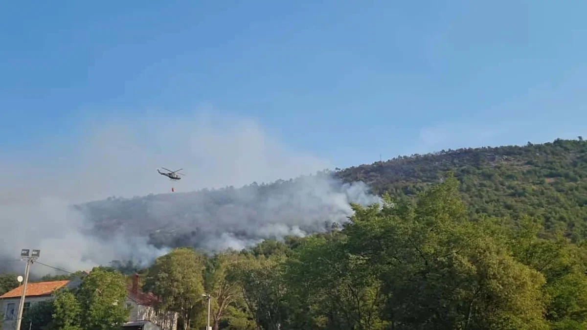 VIDEO: Posnetki dela gasilcev na Krasu