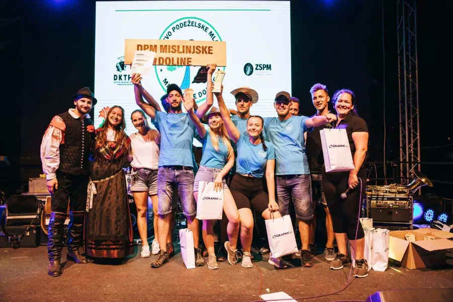 Korošci tretji na državnih kmečkih igrah (FOTO)