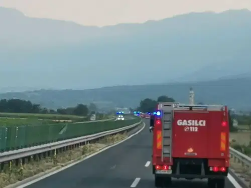 Danes na Krasu 163 koroških gasilcev s 37 vozili, tam bodo dve izmeni
