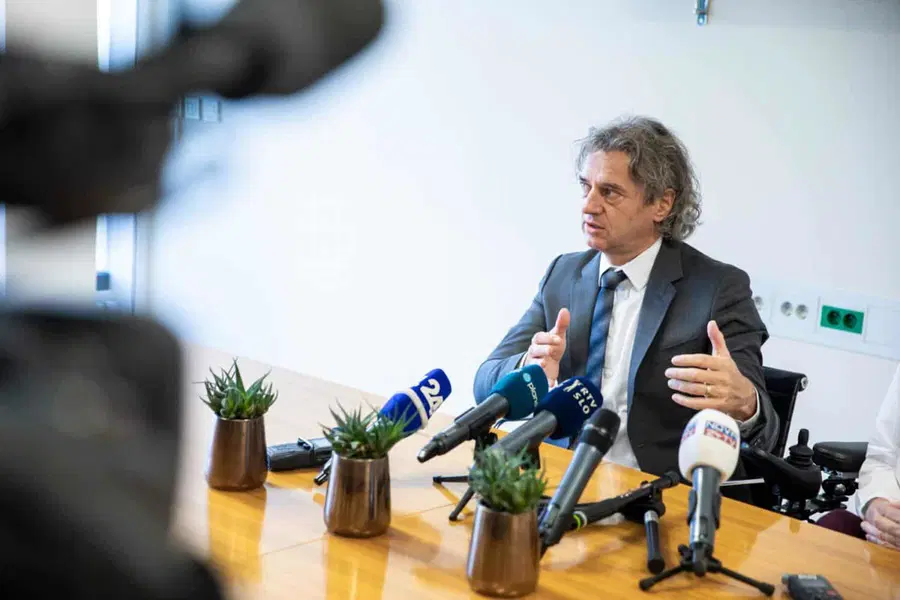 Vlada sprejela usmeritve za hibridni način dela v državni upravi in določila besedilo zakona o energetskem dodatku za najranljivejše skupine