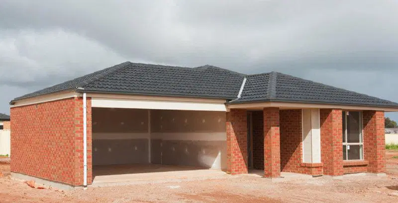 4 primeri, na katere bodite pozorni ob nakupu novih garažnih vrat