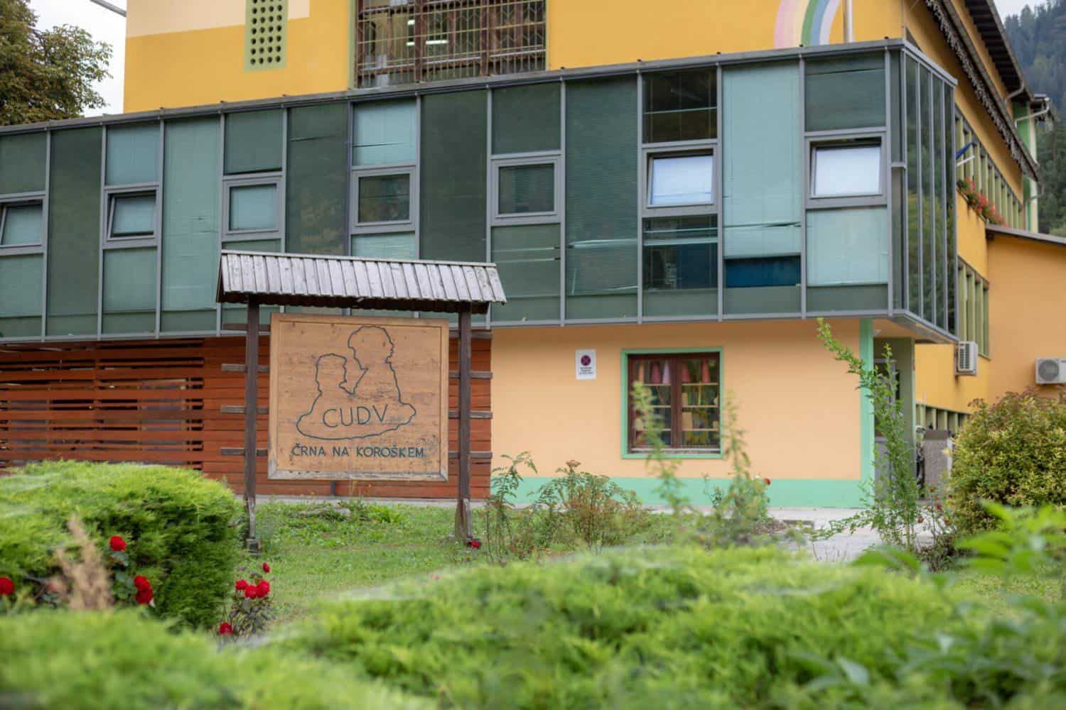 V CUDV Črna danes poteka okrogla miza z naslovom: Zaposlitvene možnosti za osebe z motnjami v duševnem razvoju (FOTO)