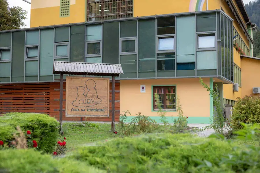 V CUDV Črna danes poteka okrogla miza z naslovom: Zaposlitvene možnosti za osebe z motnjami v duševnem razvoju (FOTO)