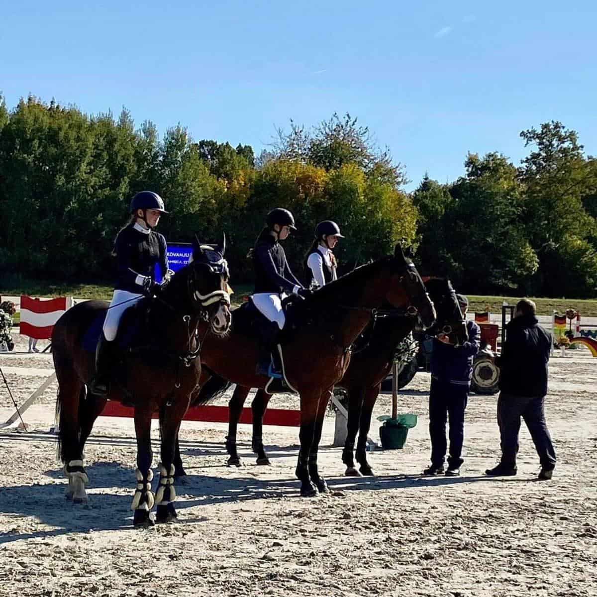 Konjeniški klub Slovenj Gradec vabi na dan odprtih vrat kluba, z naslovom Obožujem konje