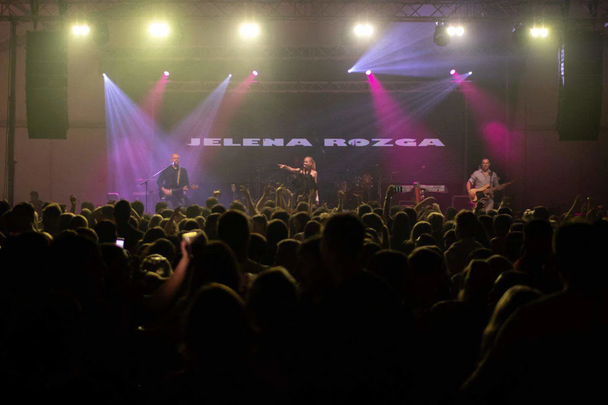 Nora vikend zabava v Vabo šotoru na Prevaljah (FOTO)