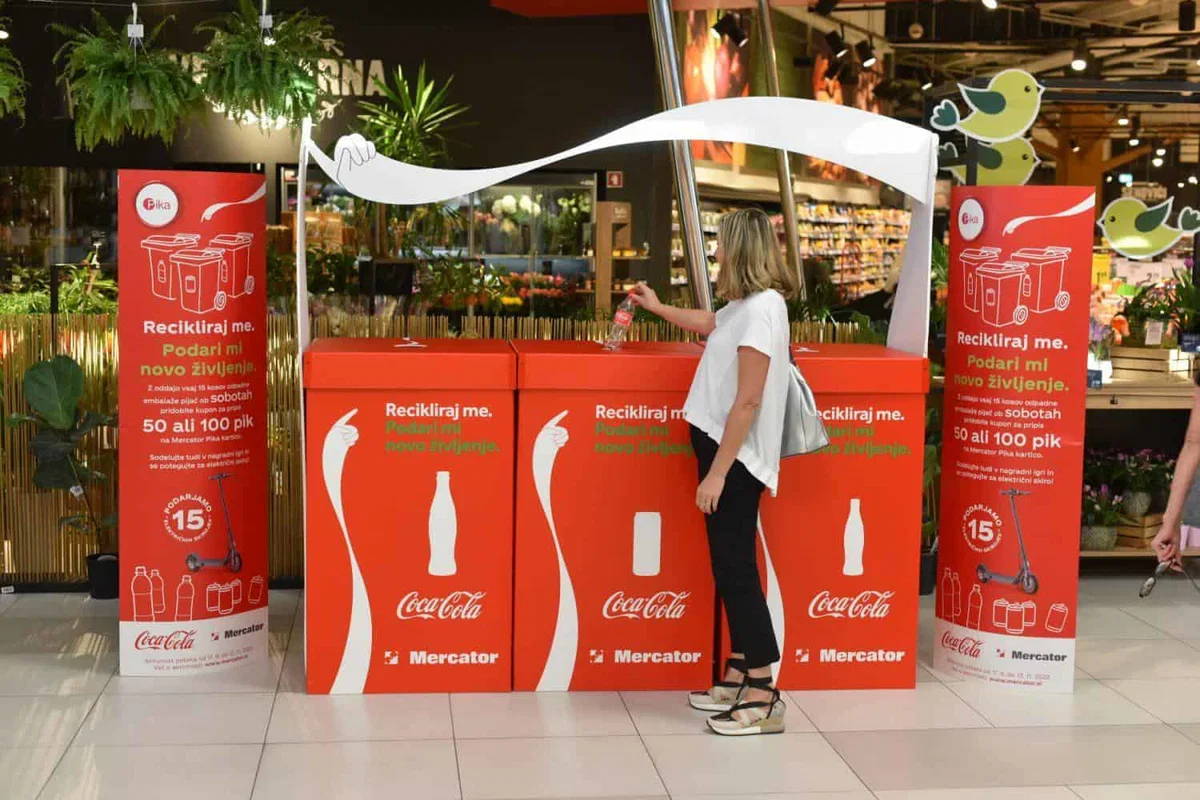 Coca-Cola v Sloveniji s pilotnim projektom zbiranja odpadne embalaže pijač stopila nov korak v smeri vizije sveta brez odpadkov