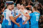 Odbojkarji na prvi pripravljalni tekmi premagali Srbe 