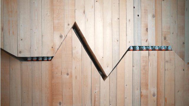 Izboljšana epoksidna fugirna masa za lažje vgrajevanje in enostavnejše čiščenje pri vgradnji na voljo v 41 barvah