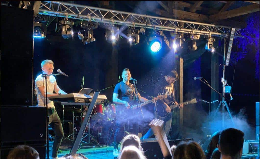 V Radljah bodo danes nastopili Čuki. Jutri zaključek prireditve Radeljski dnevi 2022 z Zvito Feltno