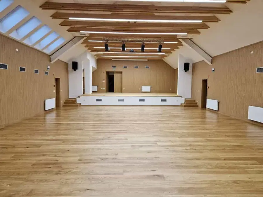 Na Muti zaključili večletno obnovo graščine Kienhofen. Načrtujejo še gradnjo večnamenske dvorane na Gortini