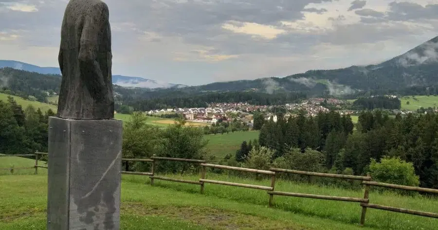 Na Kuharjevih dnevih na Koroškem pester program