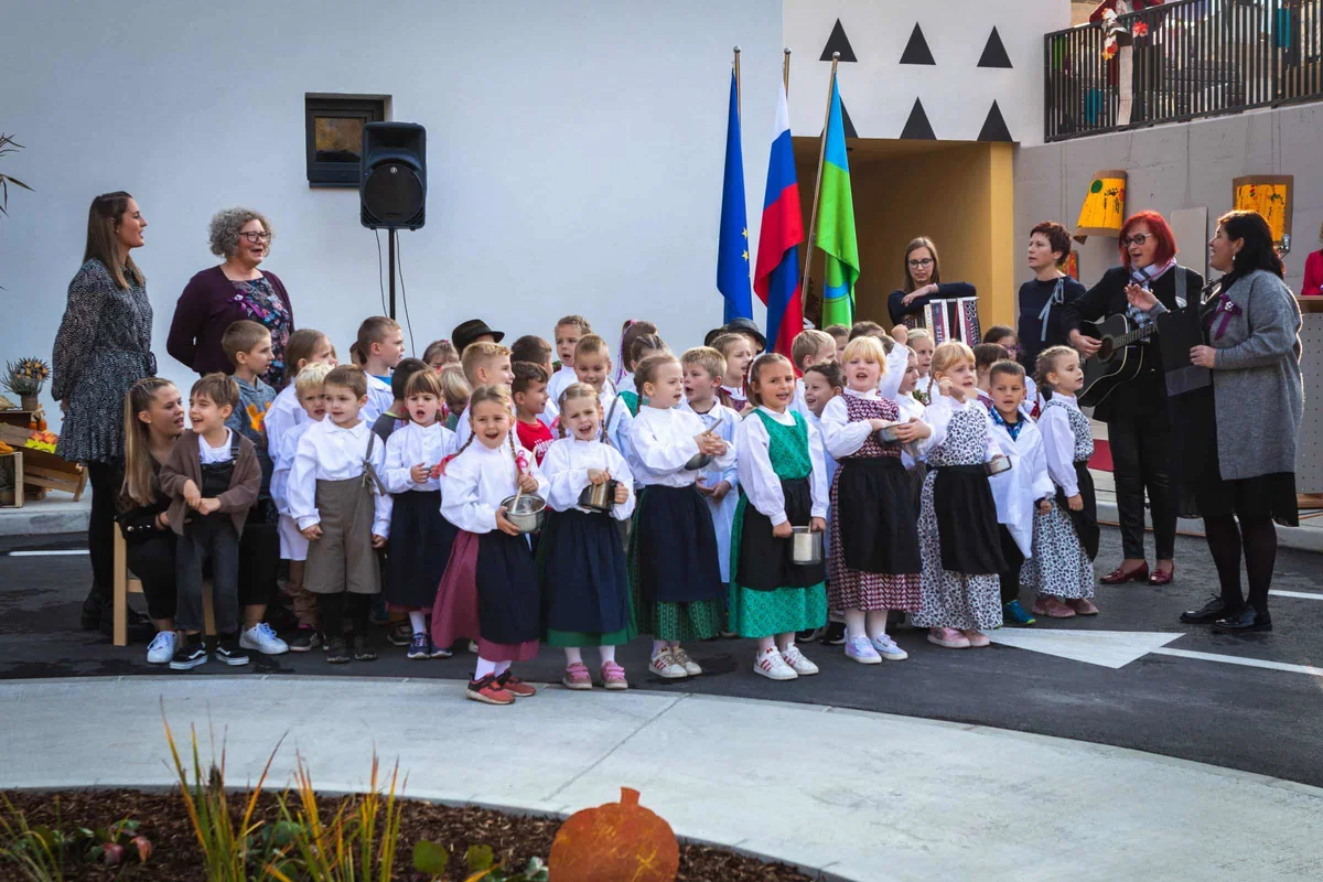 Na Ravnah namenu predali novo domovanje otroških sanj, novo enoto vrtca Solzice (FOTO)