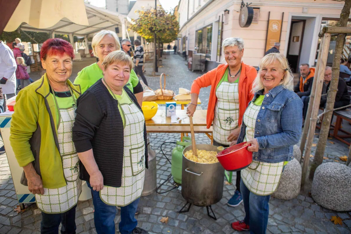 V Slovenj Gradec na 11. praznik ekoloških kmetij in Ekodan