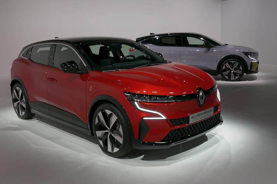 Lep, zmogljiv in pameten – vse to velja za novi Renault Megane E-Tech 100 % electric (VIDEO in FOTO)