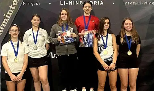 Badminton: Srebro v dvojicah za Arijaldo in Saro