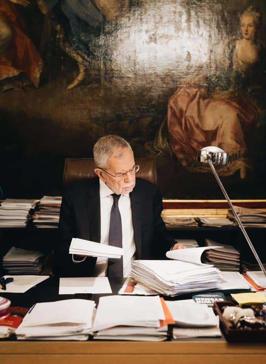 Van der Bellen vnovič izvoljen za avstrijskega predsednika