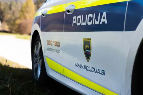 V Ljubljani v petek zvečer zaradi hudih ureznin umrla ena oseba