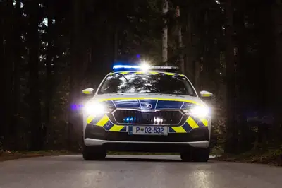 Neznani storilci z delovišča na Ravnah ukradli za več tisoč evrov orodja