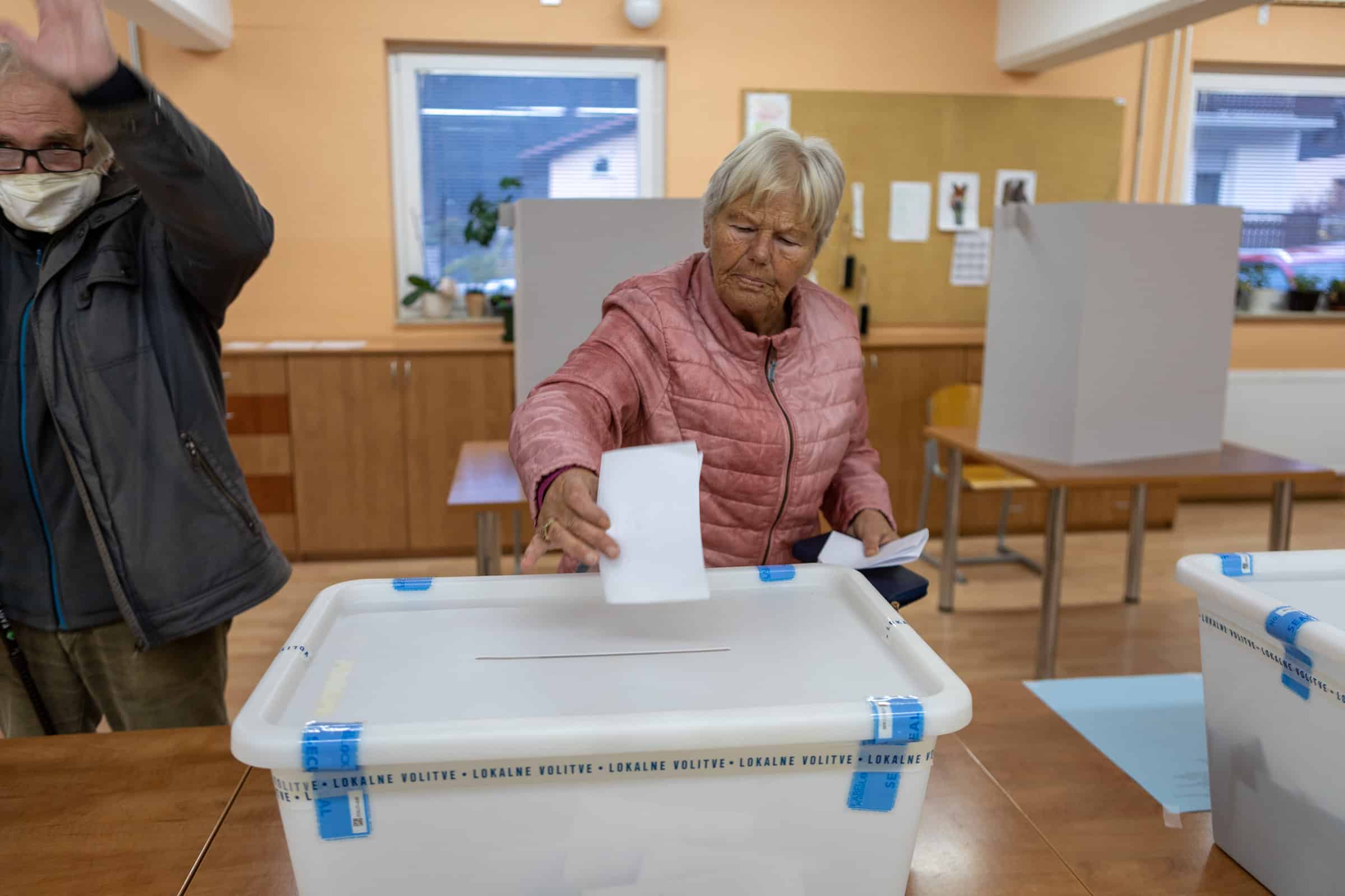 Končano glasovanje na še zadnjih letošnjih volitvah