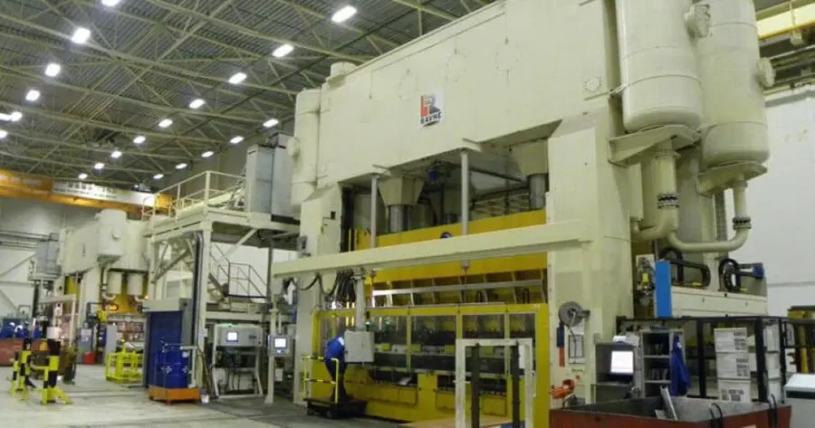 V teku zbiranje zavezujočih ponudb za premoženje družbe Ravne Presses v stečaju