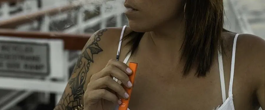 V veljavi prepoved aromatiziranih ogrevanih tobačnih izdelkov v EU