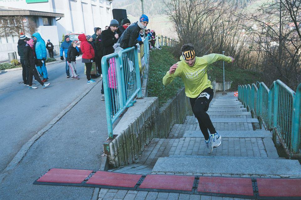 8. Miklavžev tek po ‘CIK-CAKU’ na Ravnah