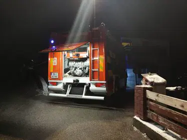 Včerajšnji požar na Šancah v celoti uničil delavnico