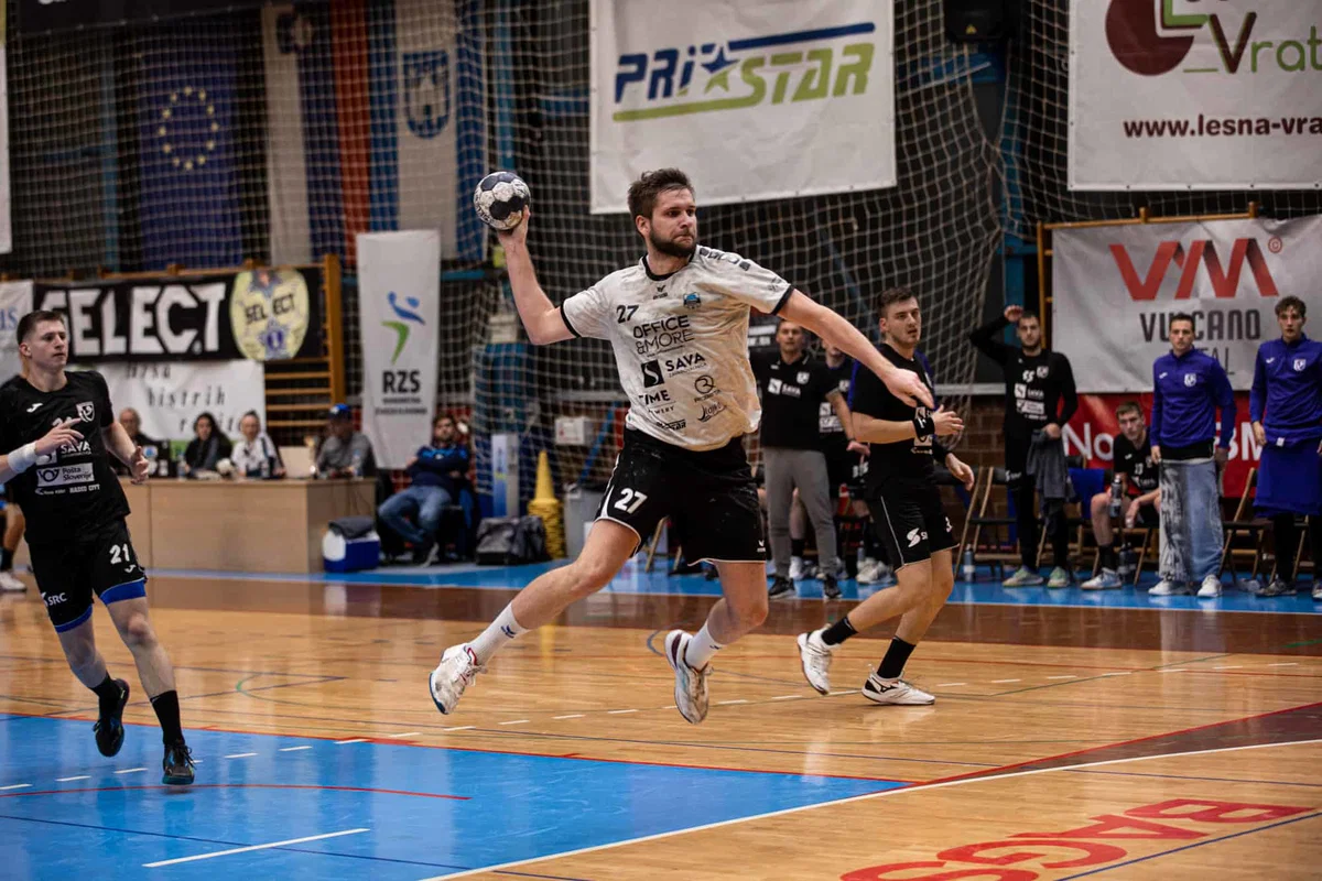 Rokomet: Koroška zasedba po hudem boju na kolena položila mariborsko