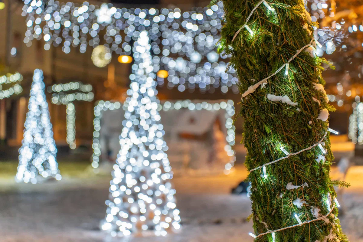 Skozi praznični čas nas bodo na Muti popeljali pestri decembrski dogodki